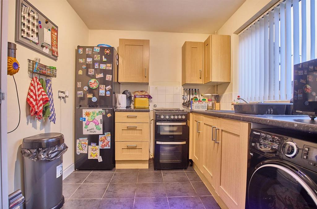 Refitted Dining/Kitchen to rear