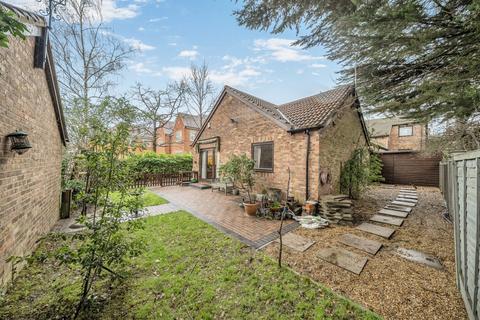 2 bedroom bungalow for sale, Welcote Drive, Northwood