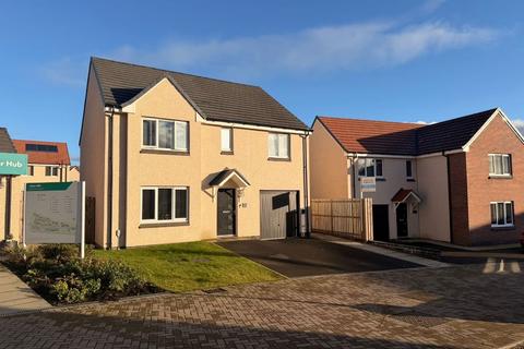 4 bedroom detached house for sale, 103 Sappi Road, Markinch