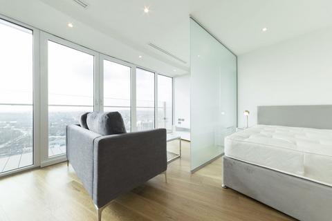 Studio to rent, Crossharbour Plaza, London E14