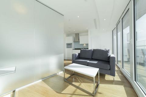 Studio to rent, Crossharbour Plaza, London E14