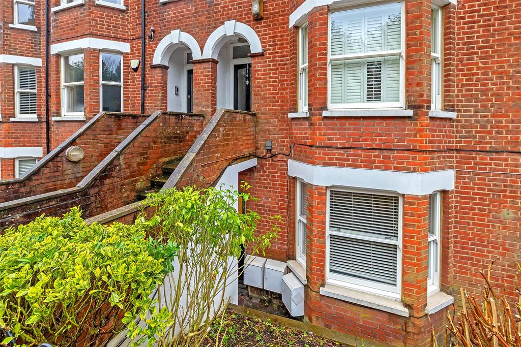 114a Hatfield Road-3.jpg