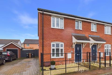 3 bedroom semi-detached house for sale, Sassoon Crescent, Stowmarket IP14