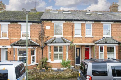 3 bedroom terraced house for sale, Glebeland Gardens, Shepperton TW17