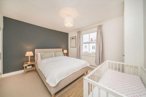 2 bedroom end of terrace house for sale, Cleaveland Road, Surbiton KT6