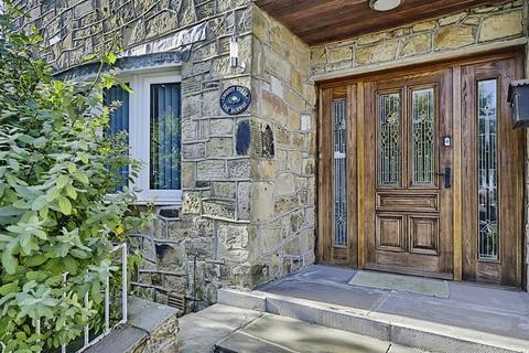 5 bedroom detached house for sale, The Fairway, Huddersfield HD2