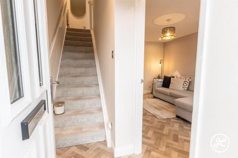 undefined, Larch Close, Bridgwater
