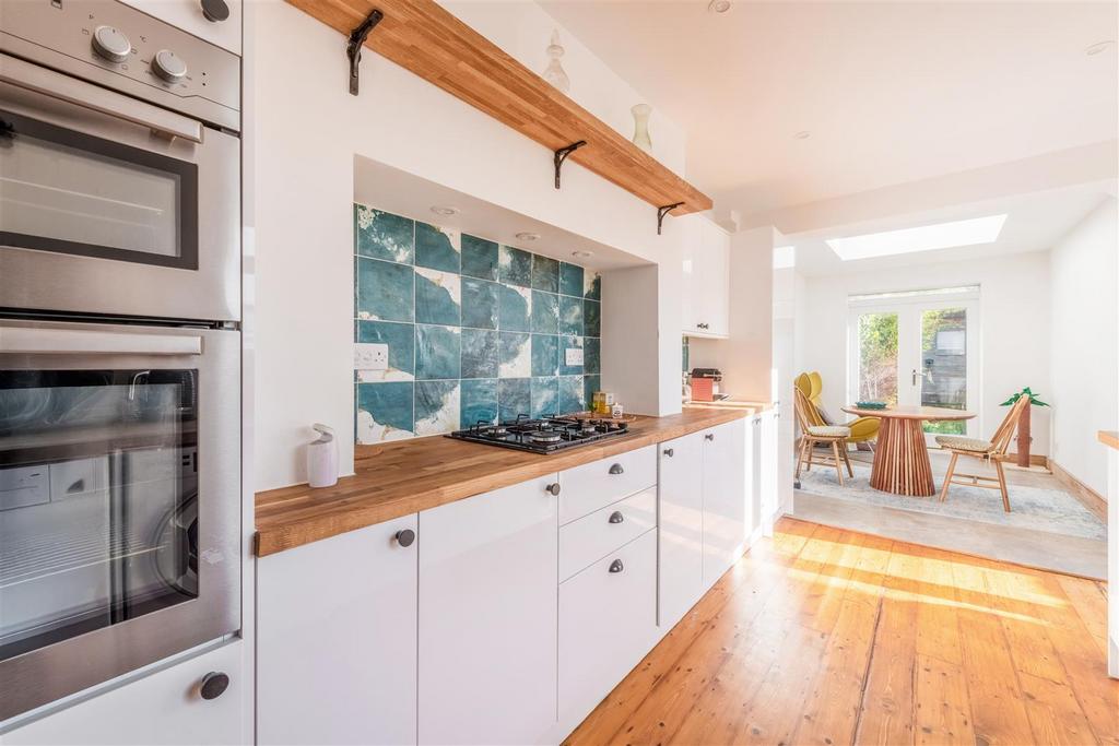 20 Waldegrave Road-4.jpg