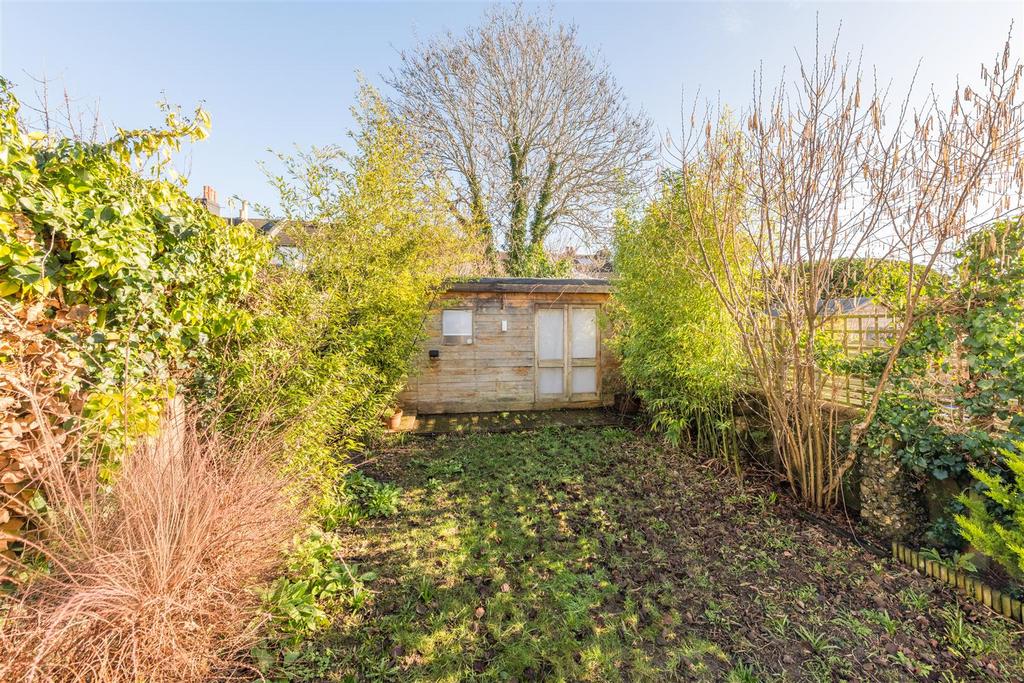 20 Waldegrave Road-29.jpg