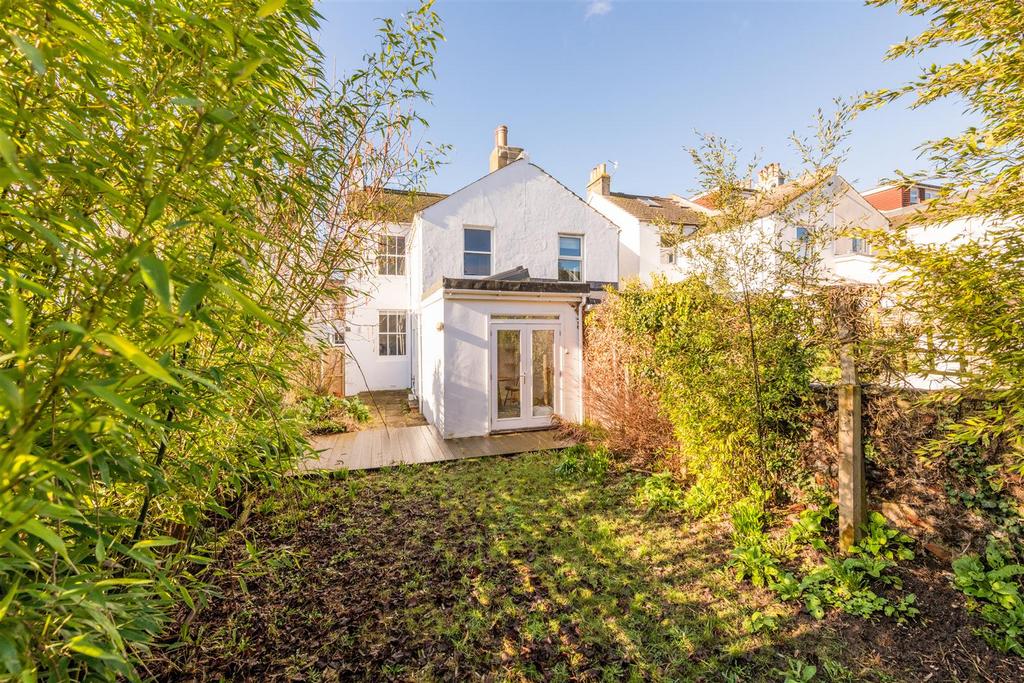 20 Waldegrave Road-30.jpg