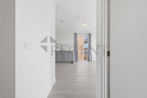 2 bedroom apartment to rent, Robertson Apartments, Donovan Way, HA1