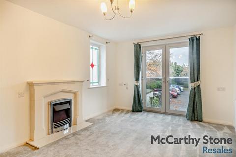 1 bedroom apartment for sale, Michael Court, Oakfield, Sale