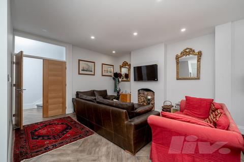 5 bedroom house for sale, Palmerston Crescent, London N13