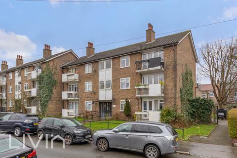 undefined, London SE25