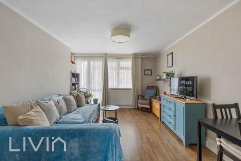 undefined, London SE25