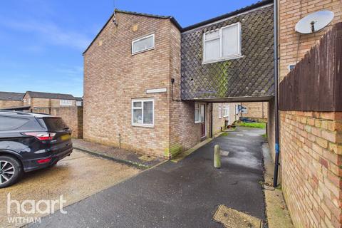4 bedroom end of terrace house for sale, Hemingway Road, Witham