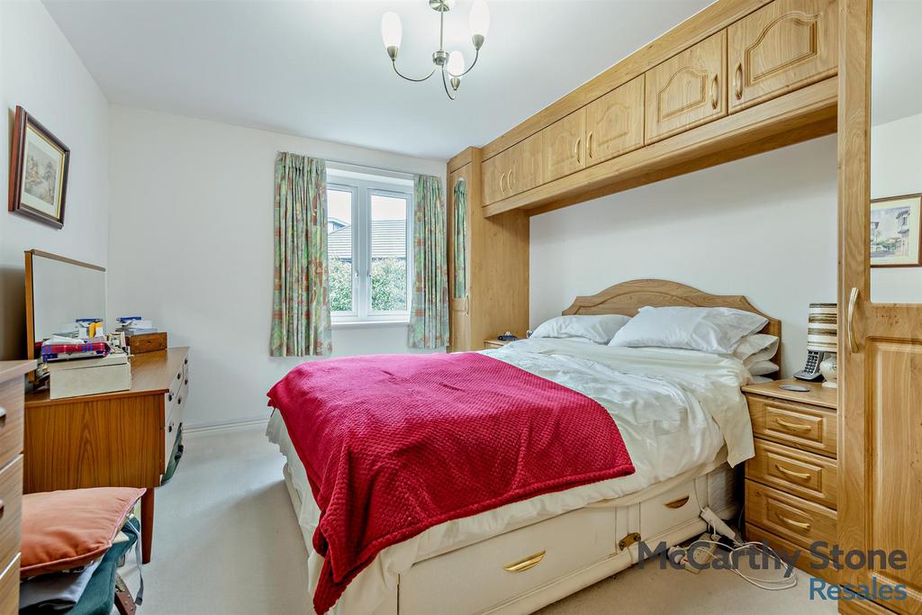 8678089-interior02-800.jpg