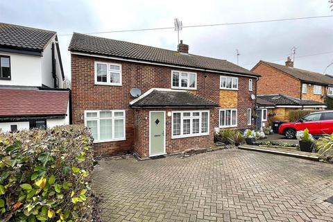 4 bedroom semi-detached house for sale, Thornbera Road, Bishop's Stortford CM23