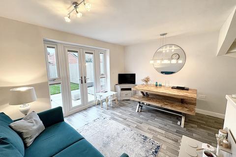 4 bedroom semi-detached house for sale, Worcester Gardens, Bourne, PE10