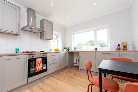3 bedroom bungalow for sale, Union Road, Liversedge, West Yorkshire, WF15