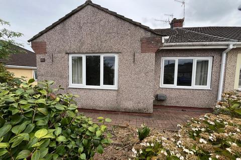 2 bedroom semi-detached bungalow for sale, Rhos Avenue, Hengoed CF82