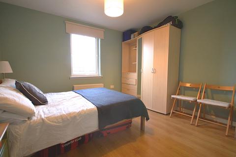 2 bedroom flat to rent, South Fort Street, Leith, Edinburgh, EH6
