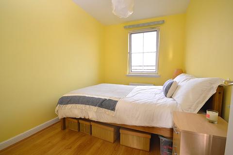 2 bedroom flat to rent, South Fort Street, Leith, Edinburgh, EH6