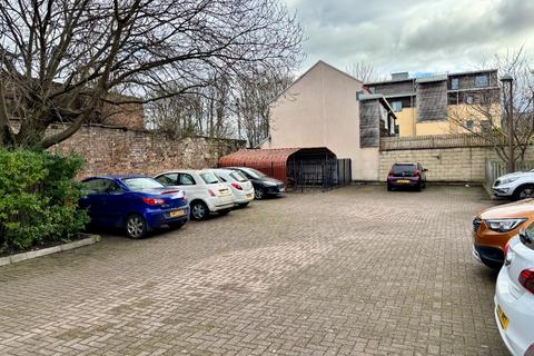 2 bedroom flat to rent, South Fort Street, Leith, Edinburgh, EH6