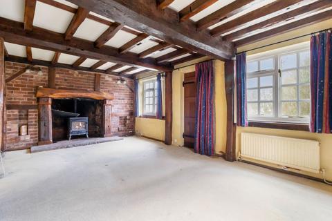 3 bedroom detached house for sale, Bosbury HR8