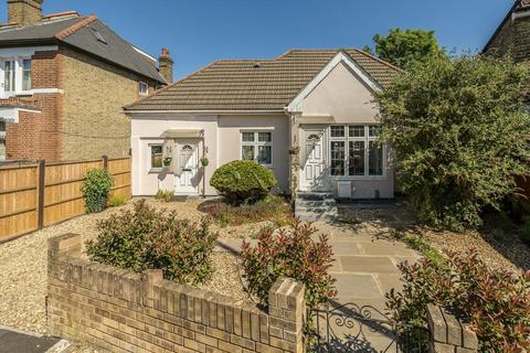 undefined, Kneller Road, Twickenham TW2