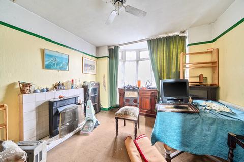 3 bedroom semi-detached house for sale, Charles Avenue Lenton Abbey, Nottingham NG9
