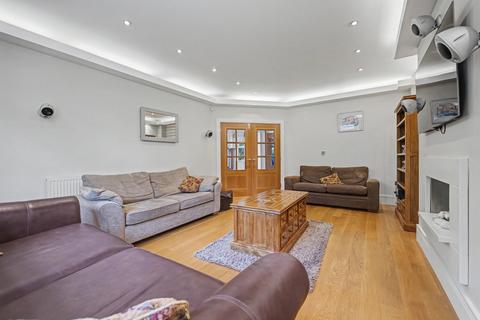 4 bedroom detached house for sale, Marlborough Place, Lutterworth LE17
