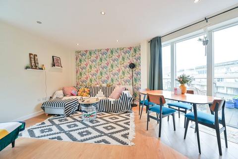 2 bedroom flat for sale, Alvey Street, Elephant and Castle, London, SE17