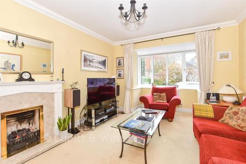 undefined, The Stennings, East Grinstead RH19