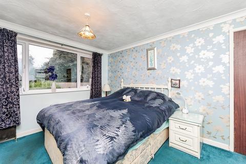 2 bedroom bungalow for sale, Downland Crescent, West Yorkshire WF11