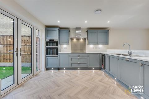 4 bedroom detached house for sale, Maldon Road, Corinthian Place, Burnham-On-Crouch