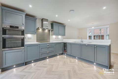 4 bedroom detached house for sale, Maldon Road, Corinthian Place, Burnham-On-Crouch