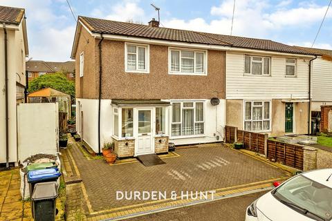 3 bedroom semi-detached house for sale, Barfields, Loughton, IG10