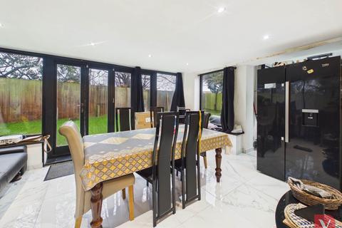 undefined, Bellerby Rise, Luton LU4