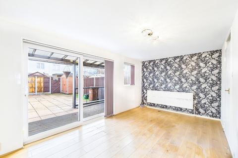 2 bedroom terraced house for sale, Mayflower Close, South Ockendon, Essex, RM15