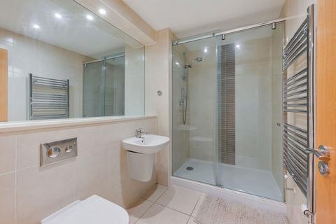 4 bedroom end of terrace house for sale, Bluehouse Lane, Oxted RH8