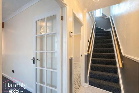 3 bedroom terraced house for sale, High Street, Tonypandy CF40