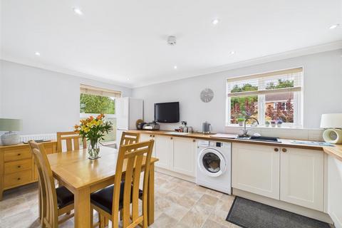 2 bedroom detached house for sale, 9 Swift Avenue, Driffield, YO25 5LD