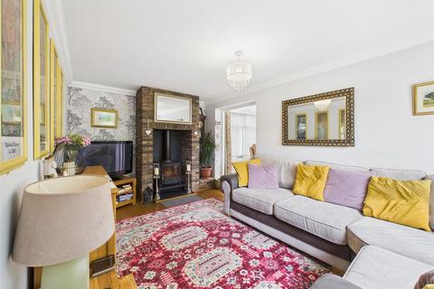 2 bedroom detached house for sale, 9 Swift Avenue, Driffield, YO25 5LD