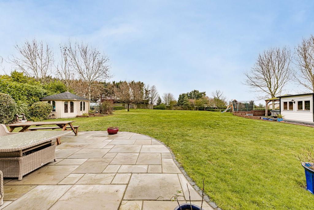 Rear Garden (4)