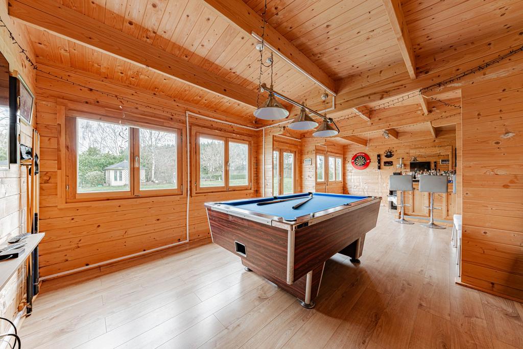 Cabin (1)