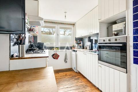 undefined, Mayford, Oakley Square, Camden, London