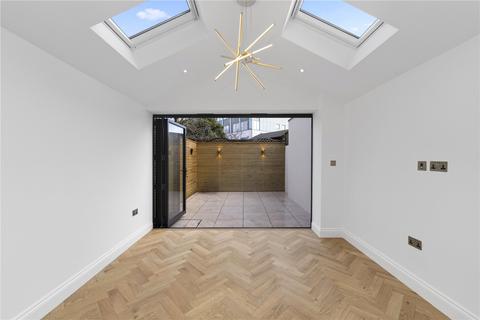 3 bedroom terraced house for sale, Trinity Road, Richmond, TW9