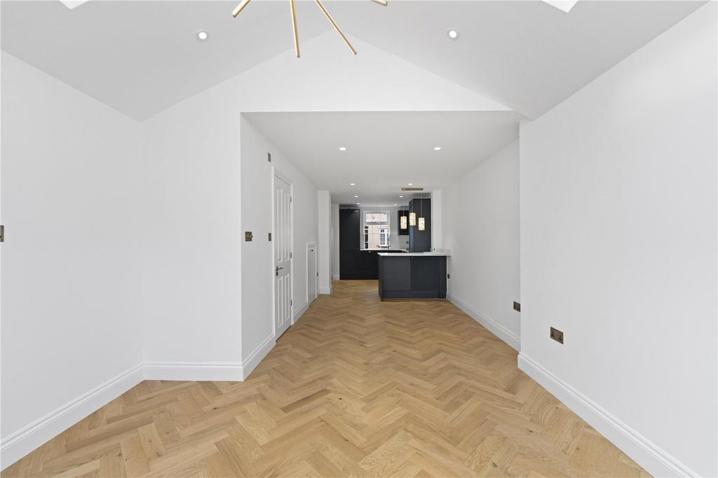 Reception / Kitchen