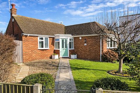 2 bedroom detached bungalow for sale, Chestnut Drive, Herne Bay, CT6 7PU